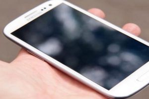 Galaxy S3 geri d&ouml;nd&uuml;!