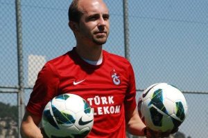 Trabzonspor'da Adrian'ın transferi i&ccedil;in g&ouml;r&uuml;şmelere devam