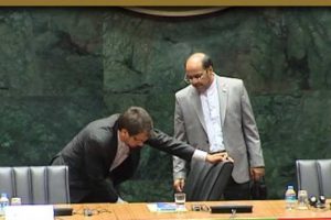 Ruhani'nin konuşacağı salonda koltuk krizi