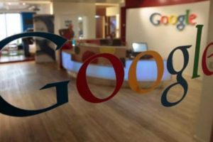 Google sizi otob&uuml;ste uyutmayacak!