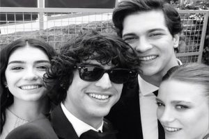 Medcezir ekibinden sezon sonu selfie'si