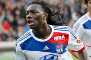 Galatasaray'da Gomis krizi!