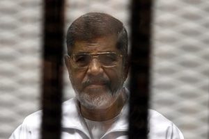 Mursi'nin duruşması  ertelendi