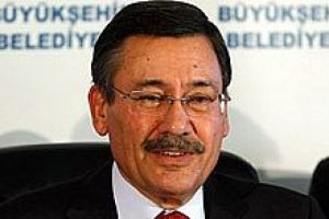 G&ouml;k&ccedil;ek'ten şaşırtan hamle