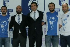 Ankaraspor'da toplu imza t&ouml;reni
