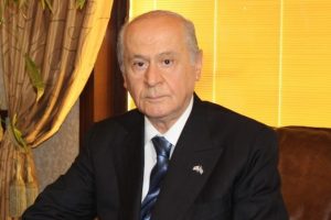 Bah&ccedil;eli'den sert kınama