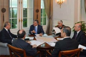 K&ouml;şk'teki IŞİD zirvesinde dikkat &ccedil;eken harita