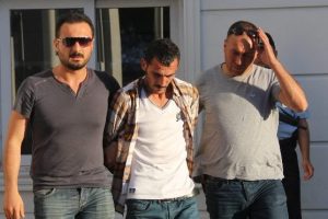 "&Ccedil;ok yakışıklısın, g&uuml;zelsin" dedi ardından da...