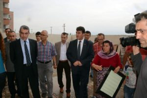 D&uuml;ndar Demirtaş'taki su baskınlarını &ccedil;&ouml;zmekte kararlı