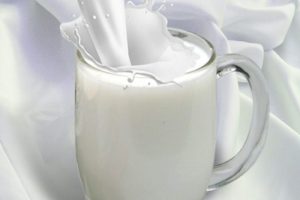 İlk 4 ayda 189 bin ton ayran i&ccedil;tik