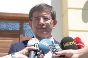 Davutoğlu CHP Genel Merkezi'nde