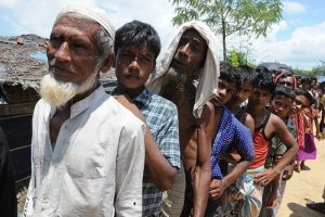 Myanmar'da M&uuml;sl&uuml;manların durumunu inceliyor