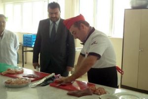 Kebap&ccedil;ılar ustalık i&ccedil;in yarıştı