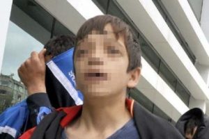 Hırsızlık ş&uuml;phelisini parmak izi yakalattı