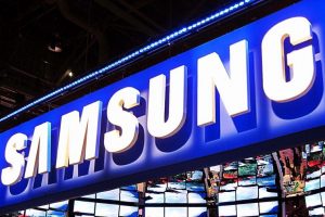 Samsung yeni &uuml;r&uuml;nlerini tanıttı