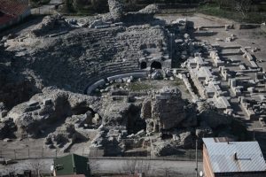 Bursa'da &ccedil;arpık yapılaşma tarihi tehdit ediyor