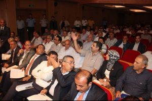 Salonda ''IŞİD'' ve ''bayrak'' gerginliği