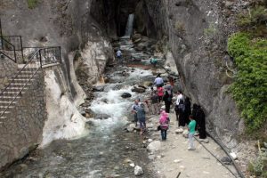 Bursalıların şelale keyfi