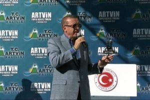 Erdoğan'dan &ccedil;atı aday yorumu "Bunlardan ancak paraş&uuml;t&ccedil;&uuml; olur"
