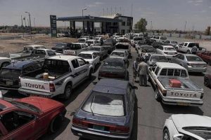 Erbil &ccedil;evresinde akaryakıt krizi