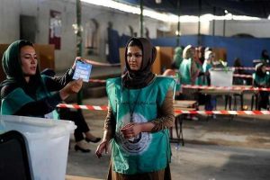 Afganistan'da oy kullanma işlemi son buldu