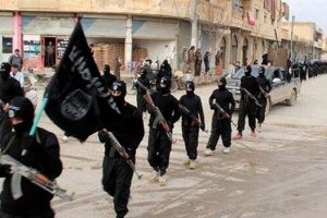 IŞİD, Tikrit'te 1700 personeli kurşuna dizdi!