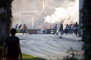 Adana'da izinsiz g&ouml;steri: 1 &ouml;l&uuml;