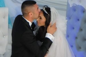 Burak d&uuml;nyaevine girdi