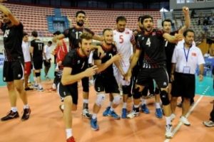 Filede K&uuml;ba'yı rahat ge&ccedil;tik