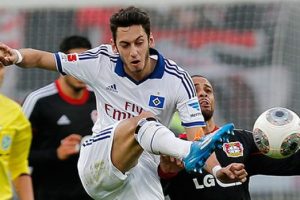 &Ccedil;alhanoğlu Leverkusen'e doğru