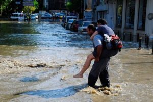 Kadın turistin zor anları