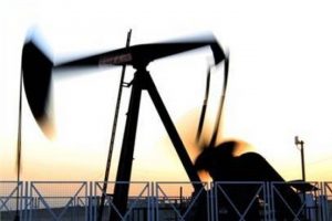 Petrol fiyatları giderek artıyor