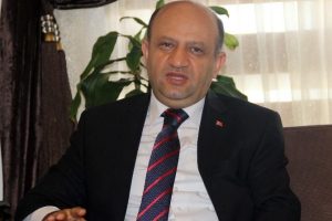Bakan Işık'tan "&ccedil;atı aday" yorumu