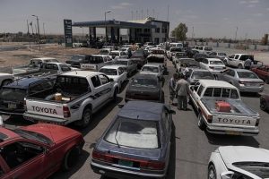 Irak'ta akaryakıt sıkıntısı devam ediyor