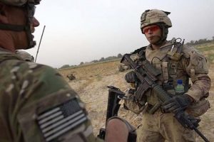 Halk, Irak'a asker g&ouml;ndermeyin dedi