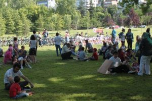 Fakirlere Yardım Derneği'nden 260 &ccedil;ocuğa bisiklet