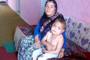 Minik Emre yardım bekliyor!