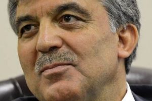 G&uuml;l amacına ulaştı