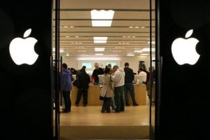 Apple online mağazasını kapattı!