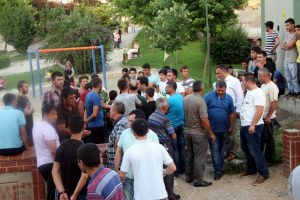 Bursa'da tehlikeli gerginlik! Mahalle ayaklandı!
