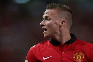 B&uuml;ttner Rusya yolunda