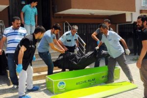 Uyuşturucu partisi &ouml;l&uuml;mle bitti