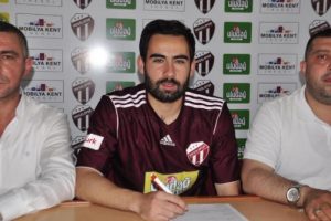 Raif Demir İneg&ouml;lspor'da kaldı