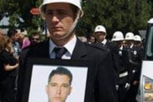 O polisi şehit eden kişi yakalandı