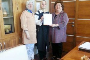 &Ouml;zsabuncu kadın kolları başkanı oldu
