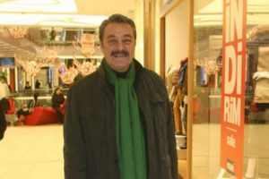 Silahını AVM'de unuttu