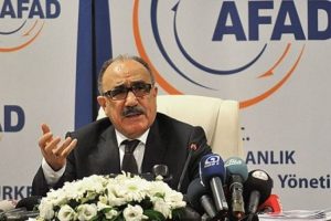 ﻿ Beşir Atalay: Soma i&ccedil;in 20 milyon lira yardım toplandı