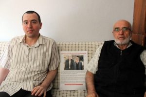 G&ouml;z&uuml; yaşlı baba oğluna eş arıyor