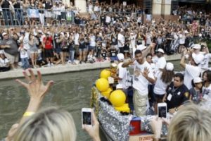San Antonio'da coşkulu kutlama