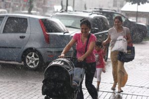 Bursa'yı serinleten yağmur